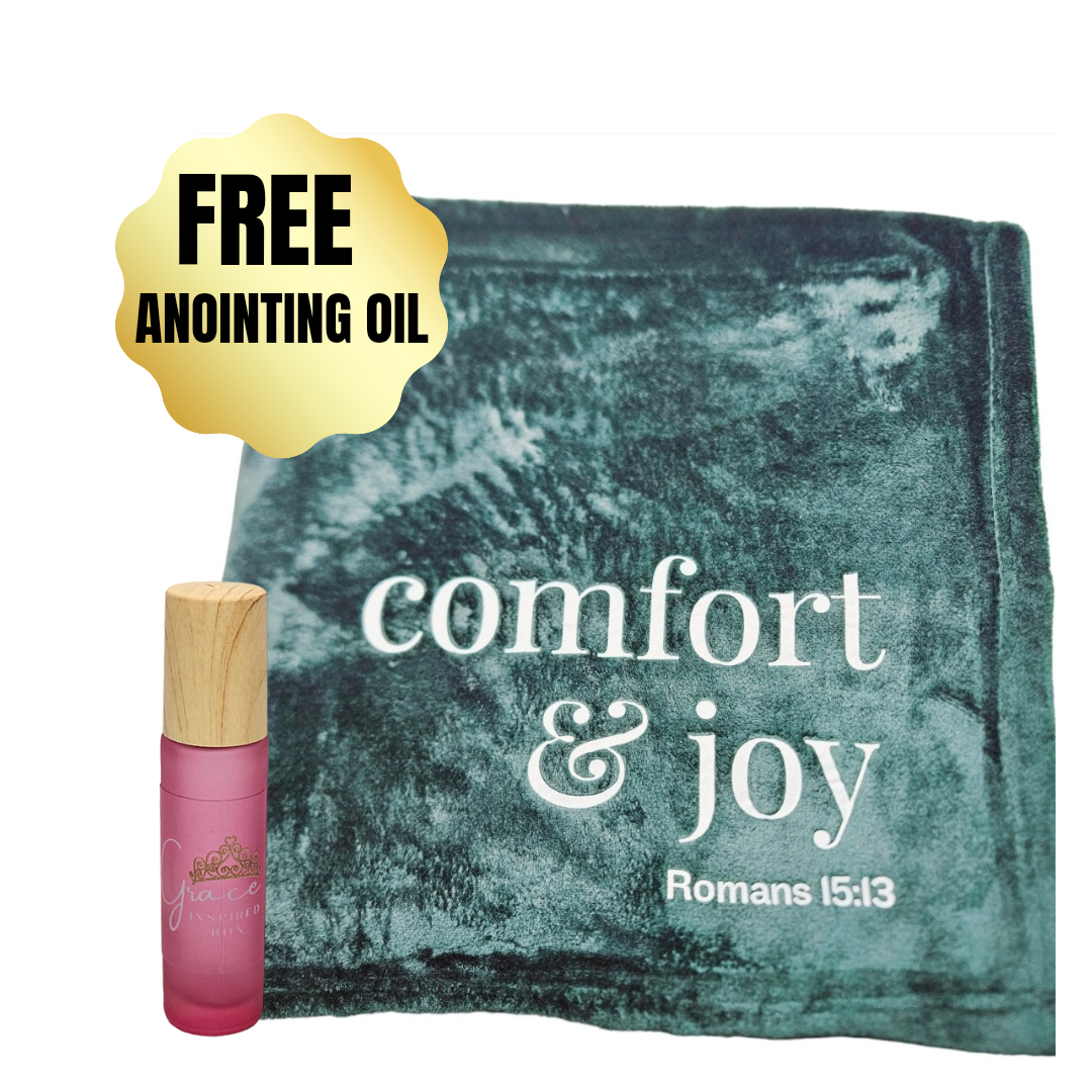 Comfort & Joy Fleece Throw Blanket Green